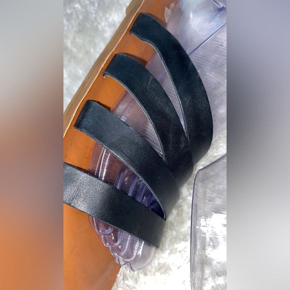 Lucky Brand
Lucky Brand Women's Anika Leather Black Sandal - Picture 7 of 11